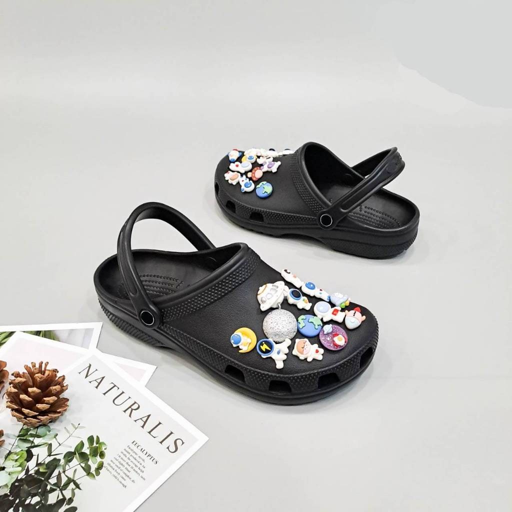 Dép classic clog unisex tặng kèm jibbitz charm dầy đẹp, dép sục nam nữ classic thiết kế đúc nguyên khối siêu nhẹ | BigBuy360 - bigbuy360.vn