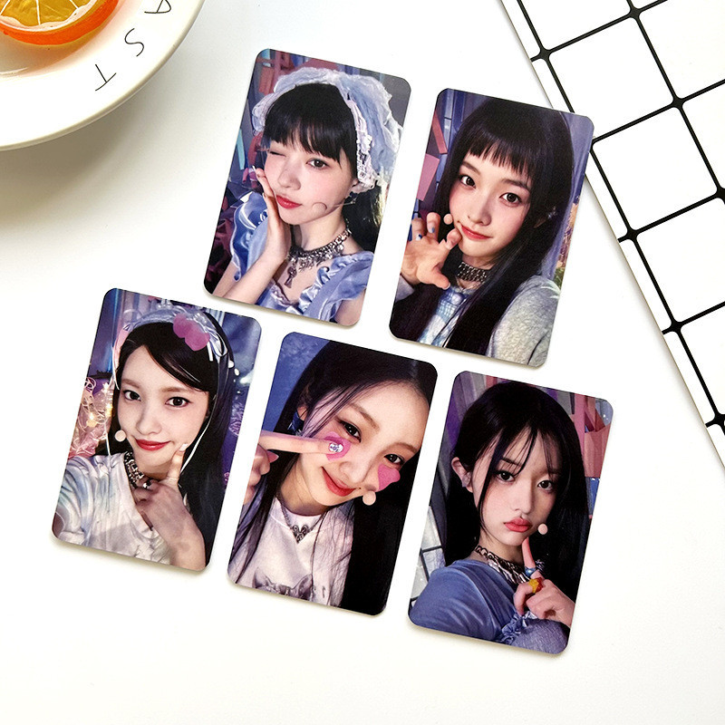 1-8 Chiếc ILIT Trưng Bày YouTube Lomo Cards PHIM ĐIỆN STATION Super Real Me Album ID Ảnh Ra mắt đặc biệt Live Lucky Photocard YUNAH MINJU MOKA WONHEE IROHA Bưu Thiếp Nhanh YM