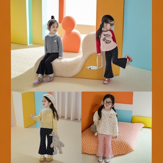 Quần ống loe mới cho bé gái mùa xuân hè thu, phong cách, thoải mái, đa năng, quần legging đơn giản với họa tiết chấm bi