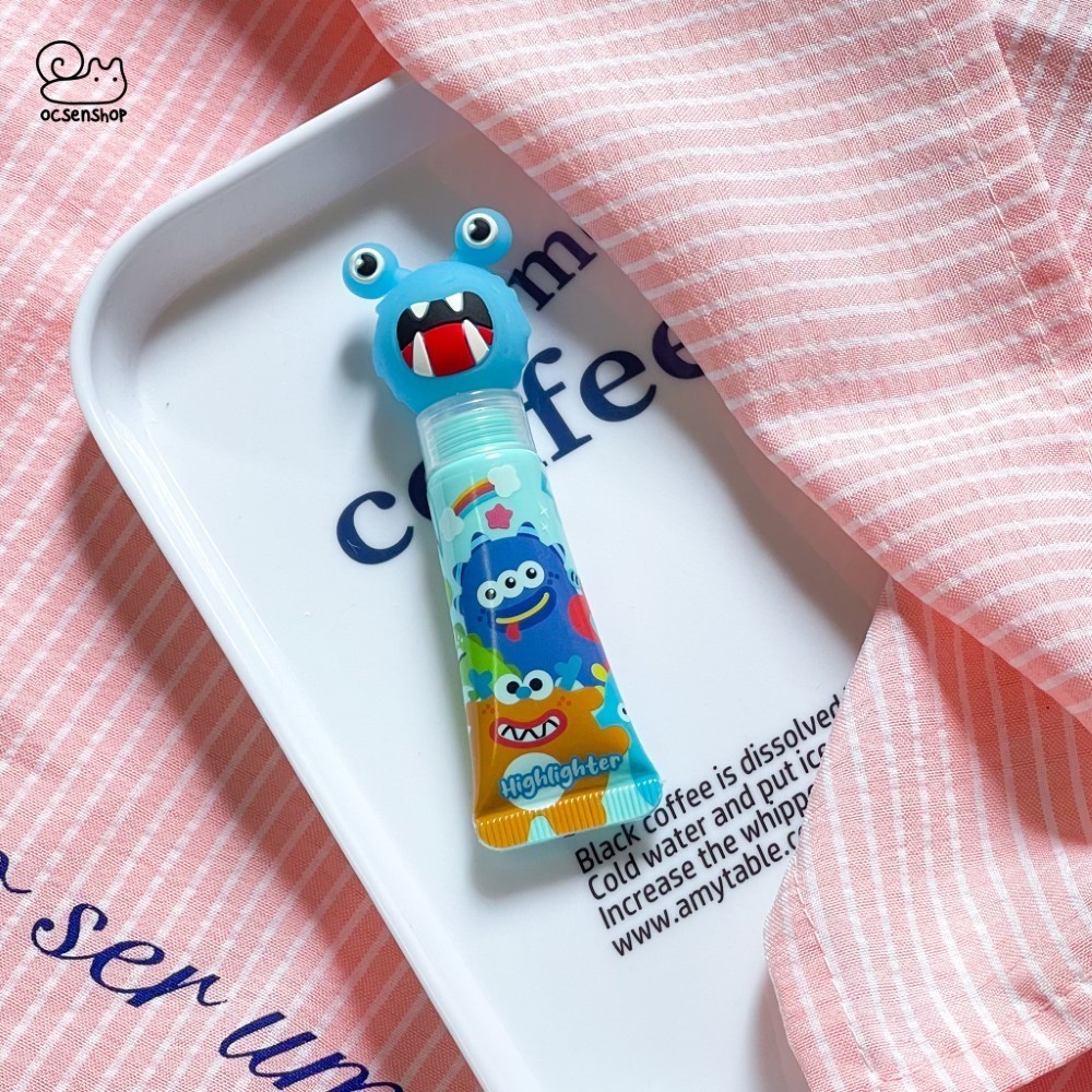 Bút highlighter Monster dạng tuýp (Giao màu ngẫu nhiên)