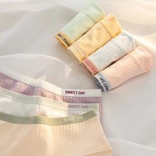 Quần lót nữ cotton kháng khuẩn nhẹ nhàng tinh tế - Quần chip nữ cạp vừa tôn dáng gợi cảm sexy L0763