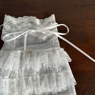 Tất không chân thanh lịch ren ruffle, có nơ lưới và ruy băng, chiều dài đến đầu gối dành cho sinh viên