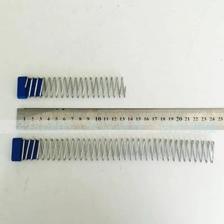 Máy cắt vải lò xo phẳng, lò xo hồi phục, lò xo đệm bên trong, lò xo hồi phục dài ngắn, lò xo phẳng NQJM