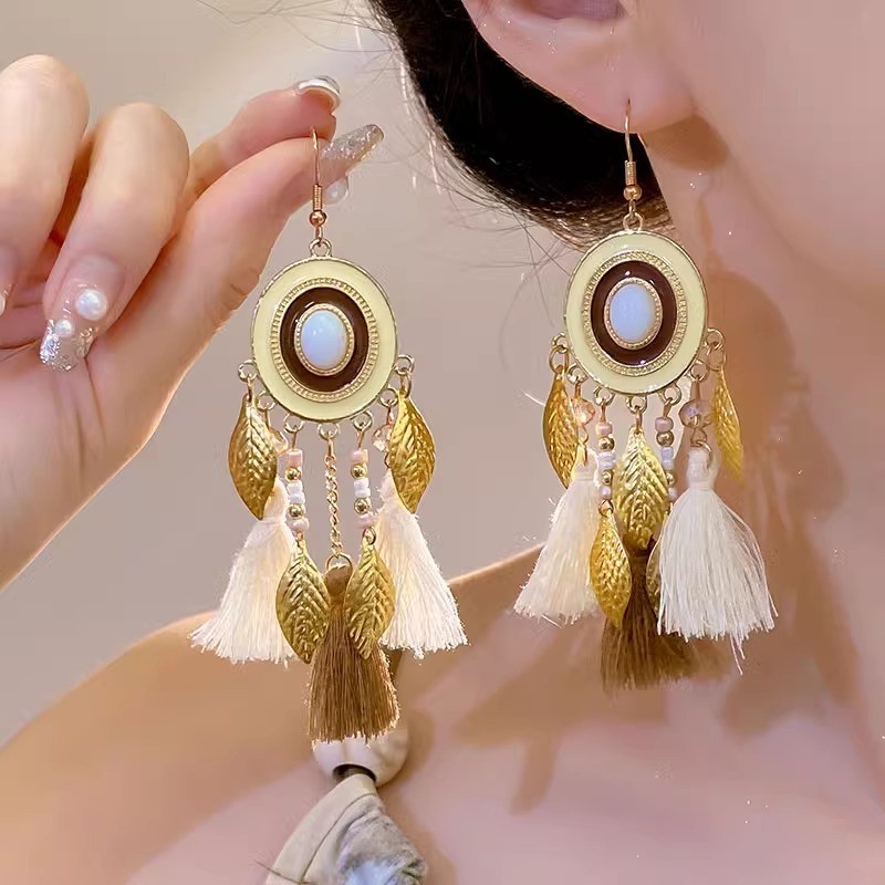 Bông Tai Phong Cách Dân Tộc Bohemian Cao Cấp, Nhẹ Nhàng Sang Trọng 2024