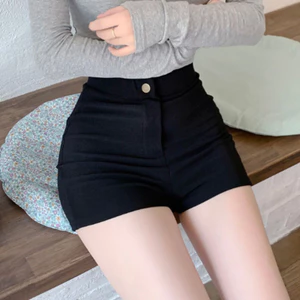 Quần short nữ lưng cao Chất Umi Co Giãn Cúc Cài Khóa Giữa 2 túi sau dáng ngắn kiểu dáng Short Dance Skiny năng động