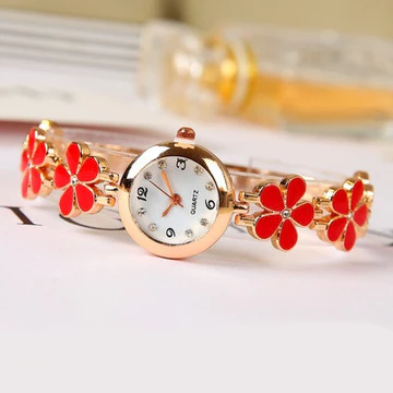 Đồng hồ đeo tay hoa bốn lá thời trang giản dị dành cho nữ Đồng hồ đeo tay hoa năm lá dễ thương tinh tế cho bé gái Đồng hồ trang sức Đồng hồ nữ