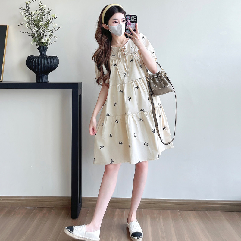 Váy bà bầu thời trang mùa hè thêu hợp thời trang Mẹ bà bầu