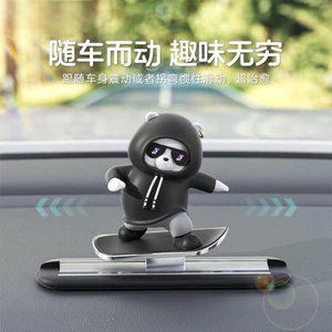 Trượt Xe Trượt Ván Trang Trí Hoạt Hình Trung Tâm Điều Khiển Gấu Trang Trí Màn Hình Ô Tô Trang Trí Sáng Tạo