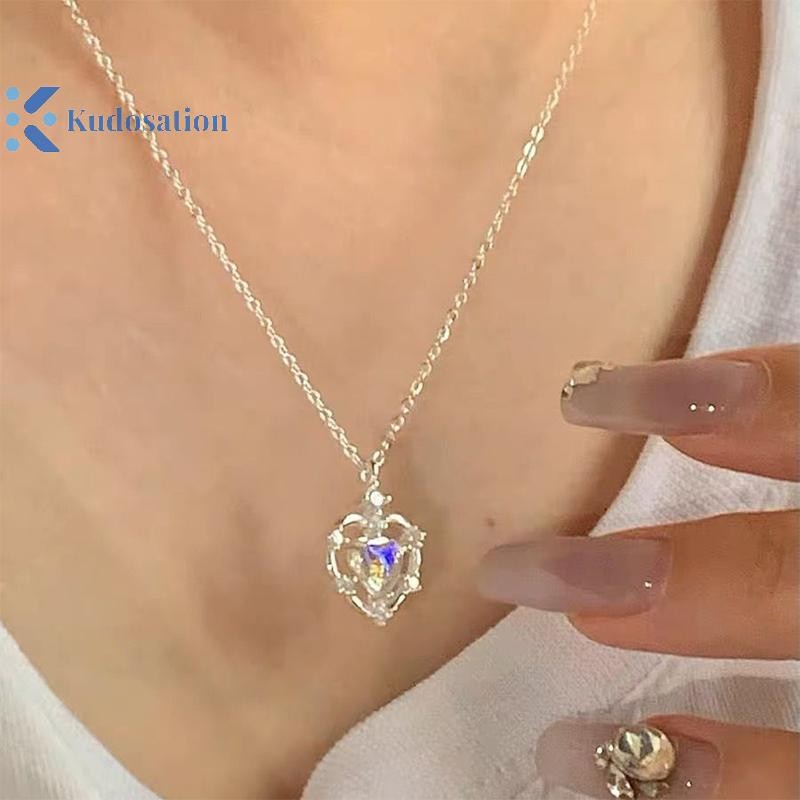 Kudosation Moonstone Neon Vòng Cổ Trái Tim Rỗng Nữ Nhẹ Sang Trọng Thiết Kế Cao Cấp Cảm Giác Tính Khí Vòng Cổ Đơn Giản Trang Sức Dự Tiệc Quà Tặng