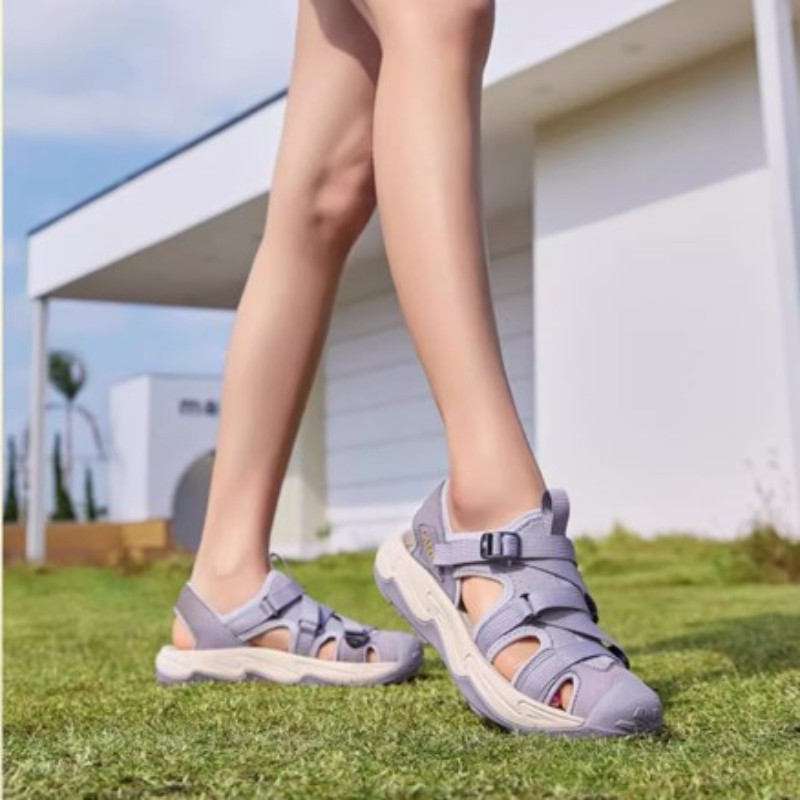 Ảnh Xăng đan Ngoài Trời CAMEL CROWN Nữ Nhanh Khô Chống Thấm Nước Thoáng Khí Nhẹ Chống Trơn Trượt Giày Thể Thao Đi Biển 2