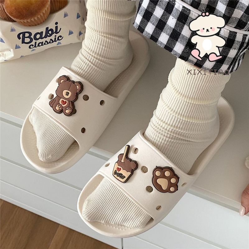 Xixitiao Thời Trang Mùa Hè EVA Phong Cách Mới Một Từ Rỗng Dép Trà Sữa Dễ Thương Gấu Trong Nhà Ngoài Trời Rỗng Giày