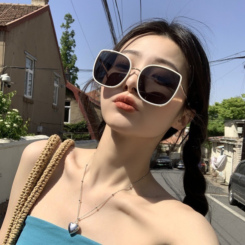 [Yunyuan] Kính râm nhựa tổng hợp toàn khung lớn dành cho nữ Internet Phong cách nổi tiếng Ins Style Kính râm HD phân cực Kính chống tia cực tím dành cho nam