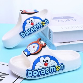 Dép Doraemon cho bé – Đế mềm chống trượt, nhẹ êm, dùng trong nhà và phòng tắm