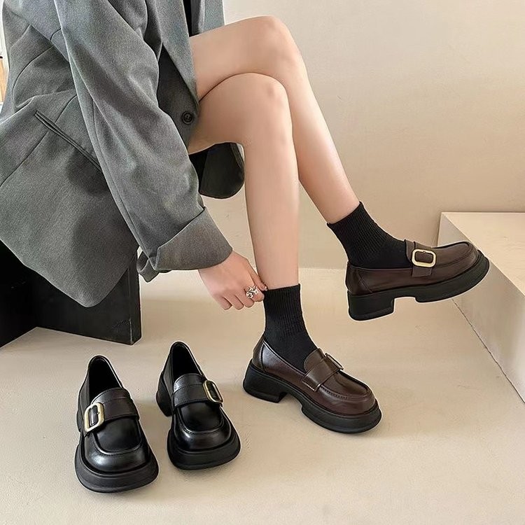 Mũi Tròn Dày Gót Slip-On Loafers Khóa Kim Loại PU Đế Dày Nhật Bản jk Giày Sinh Viên Pháp Đen Da Nhỏ Giày Đi Làm Giày Đi Làm Nhà Máy Giá Bán Buôn