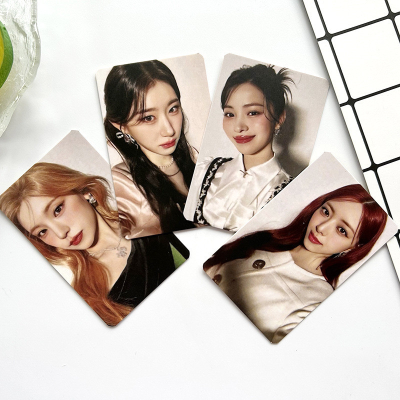4-5 Cái / bộ ITZY Algorhythm Lomo Card Nhật Bản Album Giáng Sinh Giết ĐÔI CỦA TÔI Thiệp Chúc Mừng Mùa Chaeryeong Yuna Lia Ryujin Yeji Bưu Thiếp Kpop YM