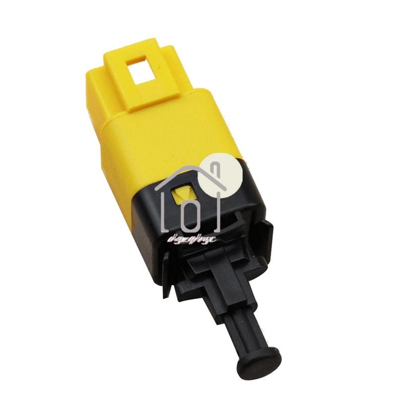 Công tắc đèn phanh 4 chân 96874571 Dành cho Chevrolet Spark Optra Aveo Kalos Nubira Tacuma Daewoo Evanda Lacetti