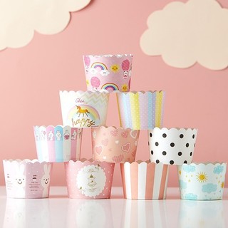Lốc 50 cốc giấy cupcakes, ly giấy đựng bánh kem (giao mẫu ngẫu nhiên)
