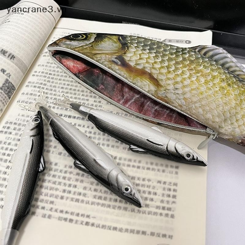 {Yan3} Túi đựng bút hình cá ngộ nghĩnh sáng tạo Bút chì cá chép Crucian Hộp đựng bút chì ngộ nghĩnh dành cho sinh viên Đồ dùng văn phòng phẩm Bút lưu trữ {yancrane3.vn}