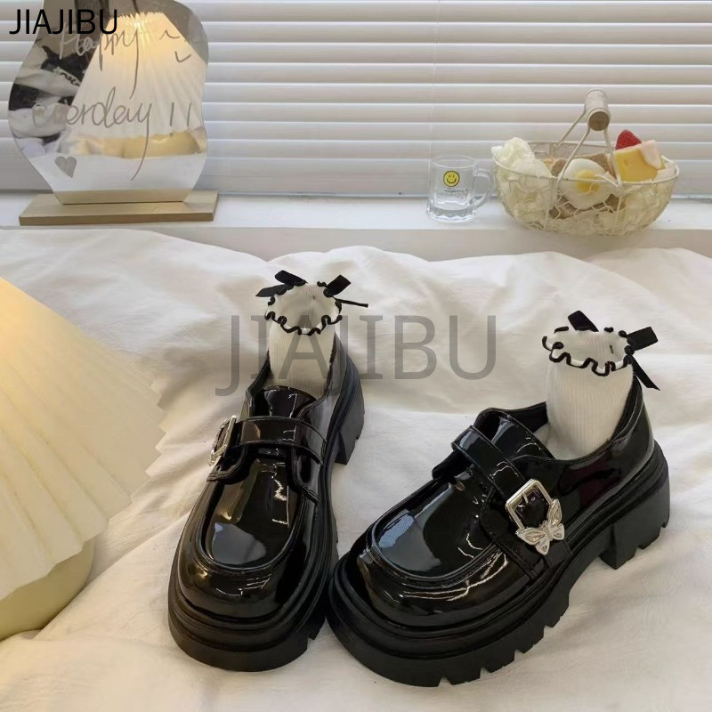 Size 34-46 Giày Nữ Cỡ Lớn Giày Da Nhỏ Khóa Bướm JK Chống Trượt Phong Cách Đại Học Anh Quốc 44 Korean Fashion Platform Mary Jane Shoes 43 Giày Đi Học Màu Đen 42 Retro Japanese Butterfly Buckle Lolita Doll Shoes Giày Công Chúa Cosplay Thông Thường Của Pháp