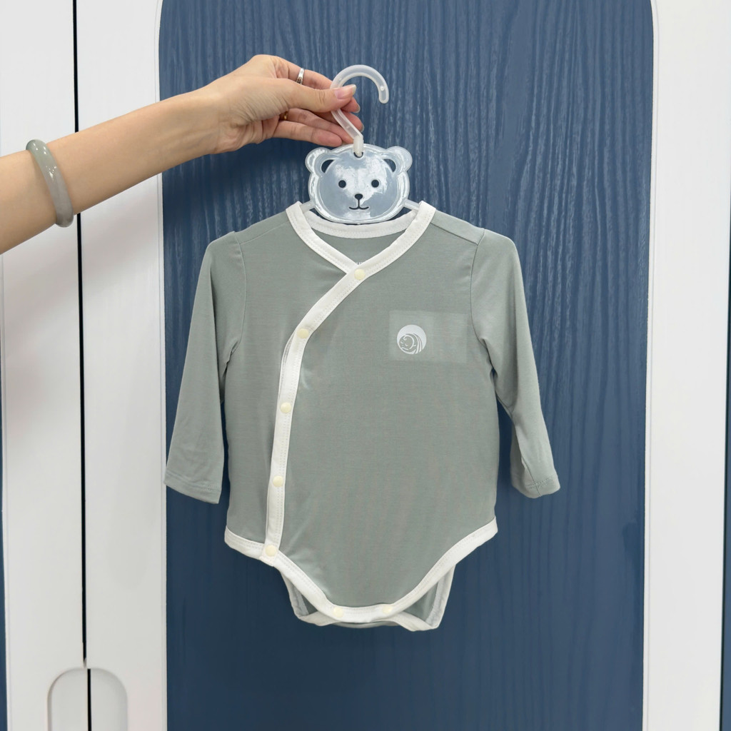 Body Chip Sơ Sinh Dài Tay Anminaza Vạt Chéo Vải Sợi Tre Petit Co Dãn Thoáng Mát Và Mềm Mịn - Hàng Chính Hãng AMI0357-2