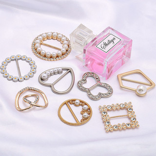 Khóa thắt nút kim loại góc ngọc trai, kim cương, thắt lưng áo thun phong cách Chanel, khăn quàng cổ, kiểu Nhật