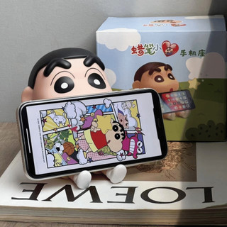 Giá Đỡ Điện Thoại Cute Hình Shin - Chan Cậu Bé Bút Chì Kệ Điện Thoại Để Bàn Dễ Thương NGÓI HOME - GDDT01