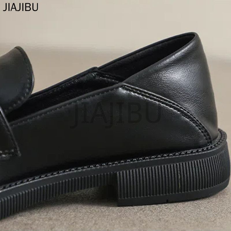 Size 35-43 Giày Da Gót Thấp Mũi Tròn Chống Trượt Y2K Giày Nữ Cỡ Lớn Korean Fashion Platform Mary Jane Shoes Giày Đi Học Màu Đen Giày JK Lolita Của Nhật Bản Giày Đế Bệt Kiểu Anh 42 Cosplay Doll Shoes 41 Giày Công Chúa Đế Mềm Giày Khiêu Vũ