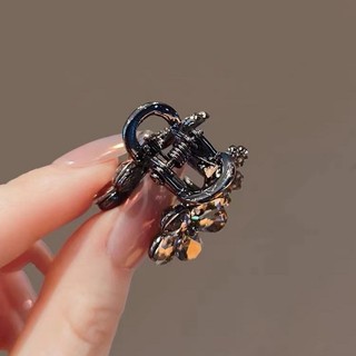 Mauropoli [Hàng có sẵn] Kẹp tóc cá mập hoa pha lê Kẹp tóc cao cấp vừa phải Đầu lưng khối lượng nhỏ Kẹp tóc nửa mảnh