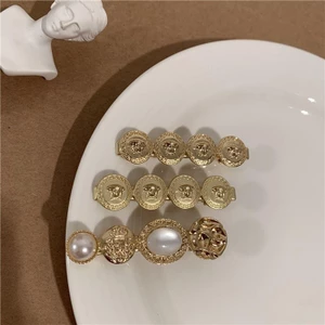 Kẹp tóc ngọc trai cổ điển Opal