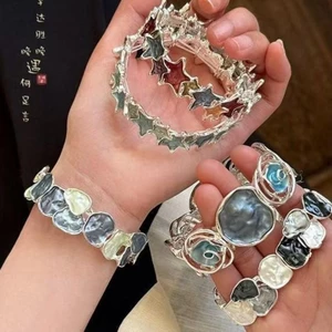 Vintage Hình Học Nhỏ Giọt Glaze Hoa Hồng Vòng Tay Ánh Sáng Sang Trọng Retro Niche Vòng Tay