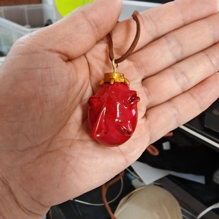 YT2 BERSERK Red Behelit Hình Búp Bê Vòng Cổ Haou no tamago Đồ Chơi Mô Hình Mặt Dây Chuyền Quà Tặng Cho Trẻ Em Bộ Sưu Tập TY2