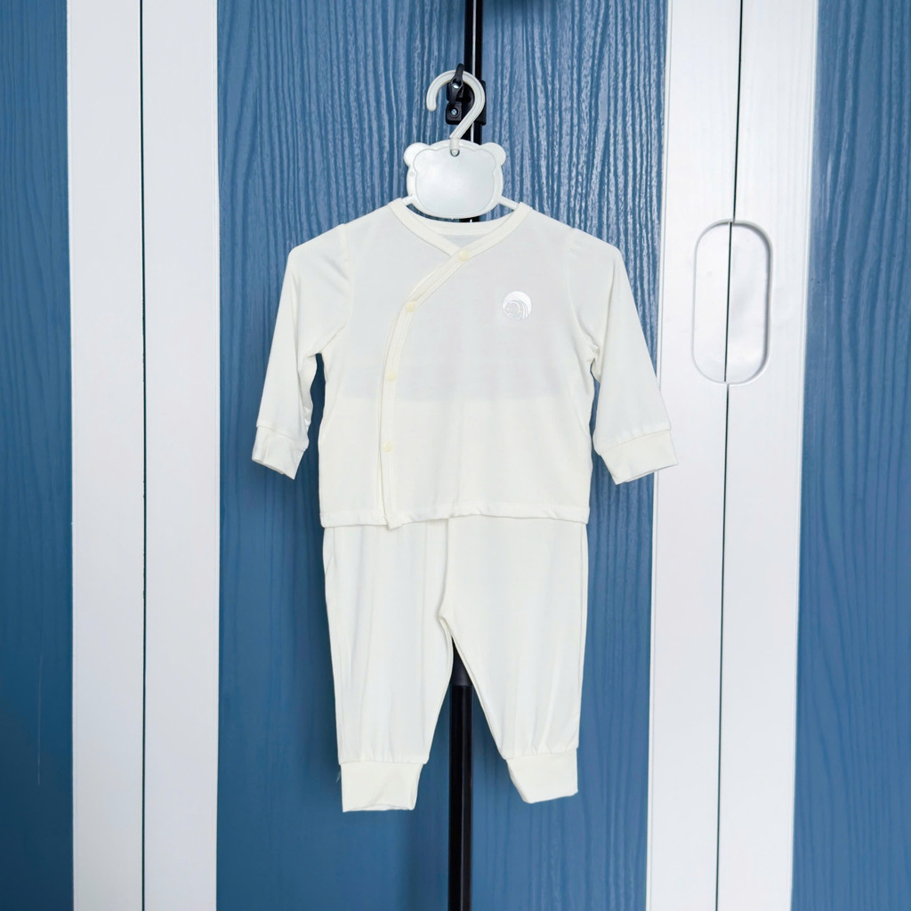Bộ Dài Tay Sơ Sinh Vải Sợi Tre Petit Mềm Mại Lành Tính - Hàng Chính Hãng AMI0357-7