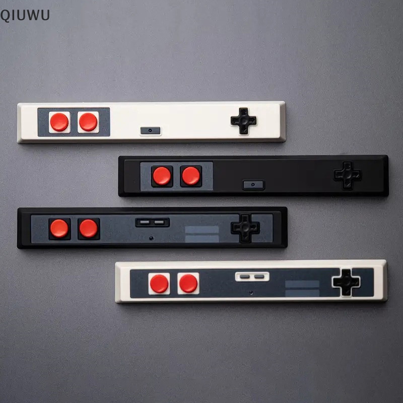 Qiuwu Retro Tay Cầm Chơi Game Keycap 6.25u spacebar Artisan Keycap Chất Liệu ABS Cho MX Switch Cho Bàn Phím Cơ Chơi Game Đen Trắng.