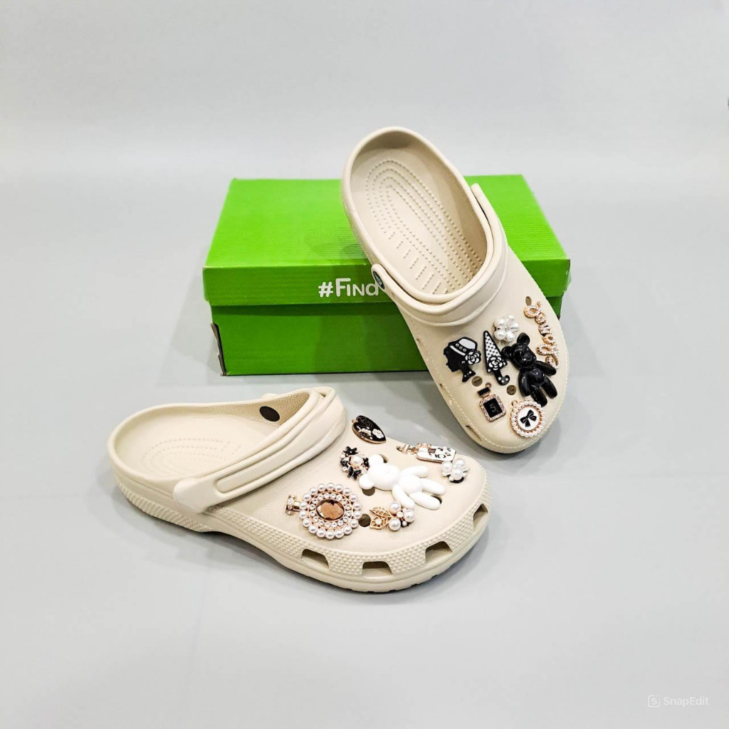 Dép classic clog unisex tặng kèm jibbitz charm dầy đẹp, dép sục nam nữ classic thiết kế đúc nguyên khối siêu nhẹ | BigBuy360 - bigbuy360.vn
