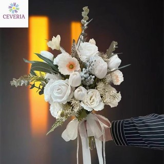 Bó hoa cưới, ngày cưới của cô dâu, ảnh và  trang trí HM WEDDING FLOWERS