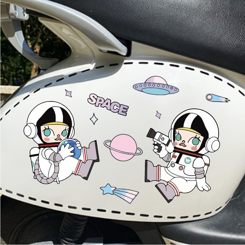 Popmart Phim Hoạt Hình Dán Trang Trí Xe Máy Miếng Dán Dễ Thương Miếng Dán Molly Cô Gái Cá Tính Trang Trí Miếng Dán Chống Thấm Nước Và Chống Nắng