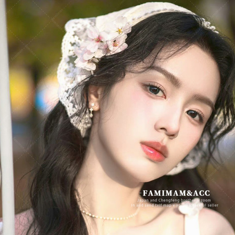 Băng đô ren trắng hình dạng tam giác, phong cách Pháp, thời trang và phù hợp cho mục vụ