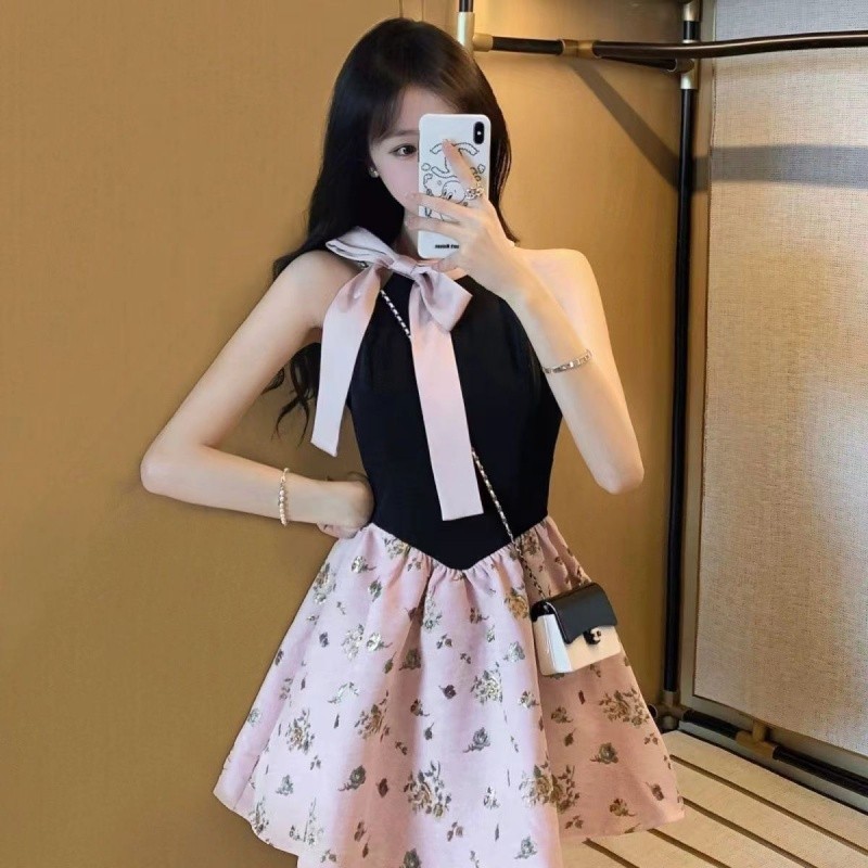 Đầm Hoa Nữ Mùa Hè Phong Cách Mới Không Tay Dây Đầm Tính Khí Lông Tơ Đầm Công Chúa