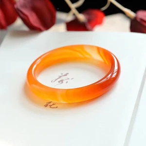 Cao Cấp Ánh Sáng Sang Trọng Vòng Tay Ngọc Mã Não Vòng Tay Với Sườn Xám Hanfu Cung Điện Phong Cách Hồng Kông Vòng Tay Nữ Retro Vòng Tay Màu Đỏ Trắng