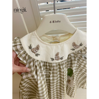 Váy kẻ sọc màu xanh lá cây mẫu mới bé gái váy liền phong cách phương Tây váy công chúa phong cách Hàn Quốc