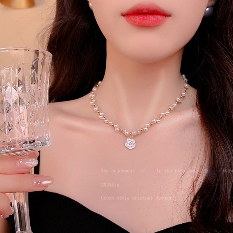 Vòng cổ ngọc trai Camellia Phụ kiện vòng cổ nữ kiểu Pháp mùa hè