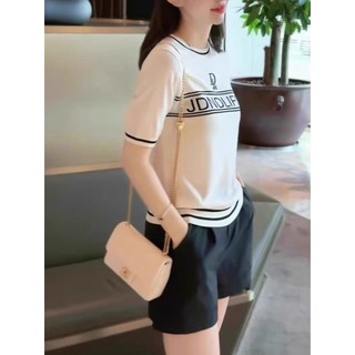 Mùa hè Phong Cách Mới Phiên Bản Hàn Quốc Jacquard Màu Sắc Tương Phản Áo Len Lụa Băng Tay Ngắn Nữ Tính Khí Phù Hợp Với Tất Cả Trận Đấu Thường Ngày Ôm Hơn Nhìn Áo Thun Top