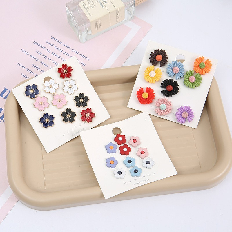 Bộ 10 món Khóa chống lộ, Nơ ngọc trai, Áo sơ mi đính đá, Nút cao cấp, Trâm cài nhỏ