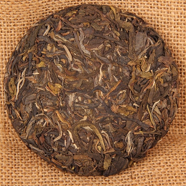 Bánh Trà Phổ Nhĩ Sống Băng Đảo Mãnh Hải Vân Nam 100 gram năm 2019 (Thất Tử Điềm)