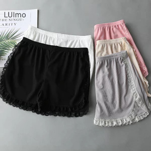 Luimo Nữ Xuân Hè Cùng Màu Ren Bên Quần Short An Toàn Quần Short Ngọt Ngào Co Giãn SBS