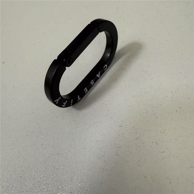 Casetify Tai Nghe Vỏ Treo Khóa Carabiner Đen Móc Khóa Cao Cấp Người Nổi Tiếng Cùng Phong Cách Nghệ Thuật Cô Gái Hợp Thời Trang