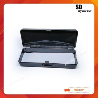 Hộp nhựa đựng mắt kính và khăn lau kính nhiều màu sắc bảo vệ kính khỏi va đập- giao màu ngẫu nhiên