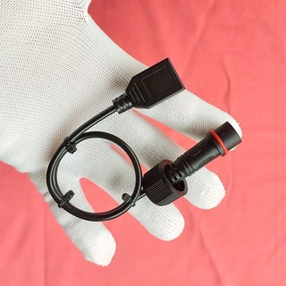 Ổ cắm hai lỗ năng lượng mặt trời sang USB Nữ Đèn ngoài trời Nam Nữ Cáp chuyển đổi Đèn lũ Cáp chuyển đổi chống nước