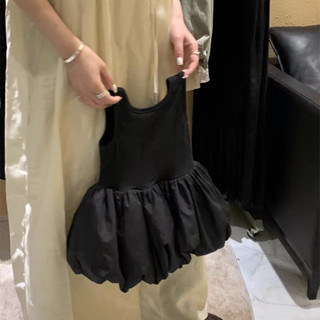 Váy đen hoa nhí phong cách Hàn Quốc cho bé gái, dáng phồng, kiểu tank