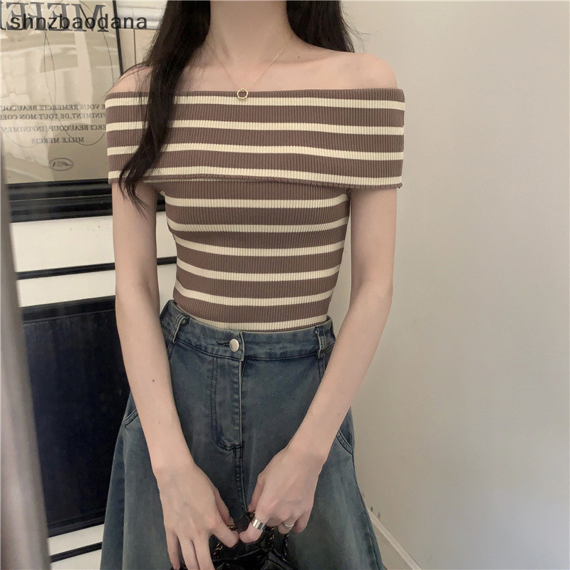 KBM Áo thun dệt kim sọc thời trang mùa hè dành cho nữ gợi cảm lệch vai ngắn tay Slim Top FSSG